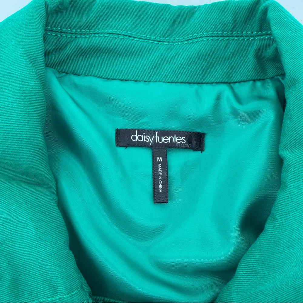 Daisy Fuentes Medium Emerald Green Double Breasted Short Trench Coat Jacket Chic - Picture 3 of 9